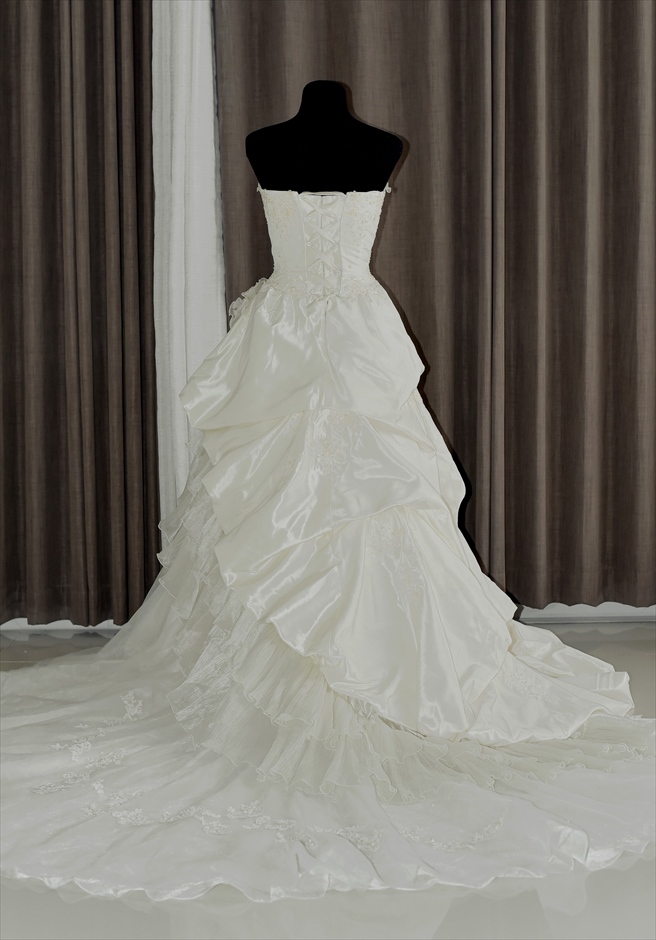 レンタルドレス・タキシード｜Dress No.042 – 9号 & 11号｜Dress No.042 – 9号 & 11号 | KANON CEBU PHOTO WEDDING